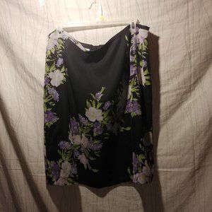 Black skirt with purple & white floral design 3X